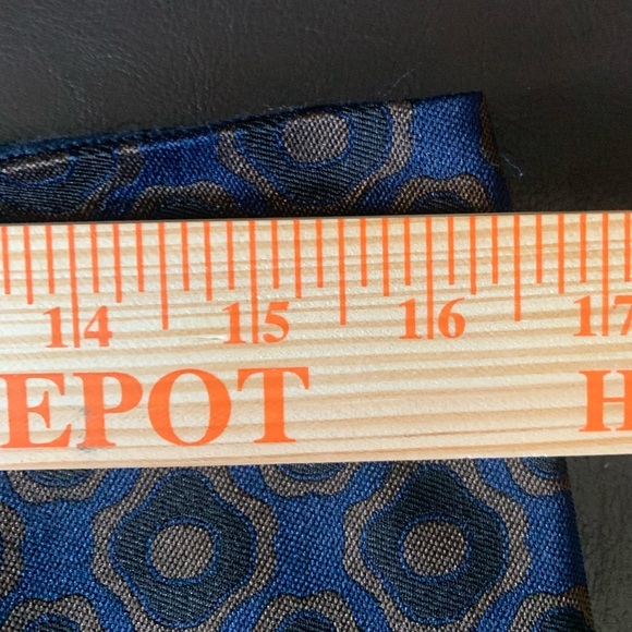 Ann Taylor Factory Women's Skirt, Blue & Black, Unlined, Zipper Back; Size 10 - Picture 7 of 8